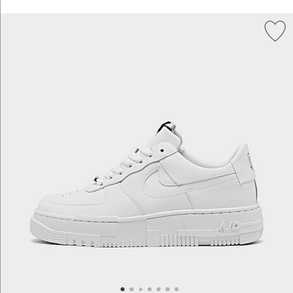Nike Air Force 1 Pixel 8.5
